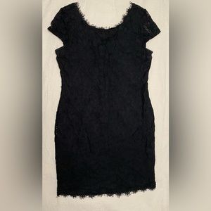 Lapis Black Floral Lace MIDI Dress Size XL Lined In Perfect condition.